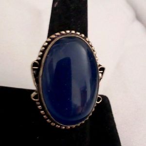 Big vintage 50ct amethyst cocktail ring Size 8 🤗